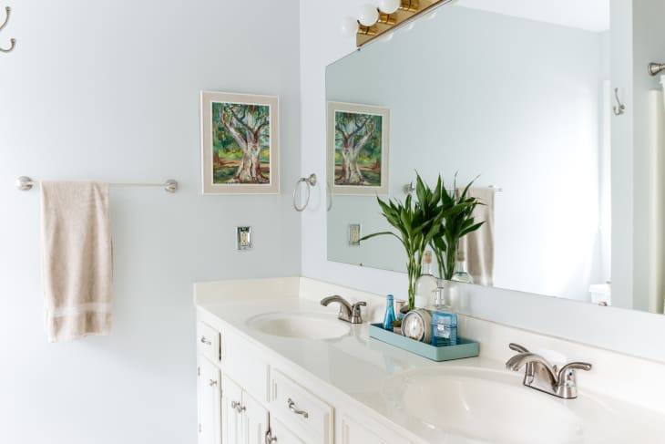31 Bathroom Color Ideas From Real, Gorgeous Homes | Apartment Therapy